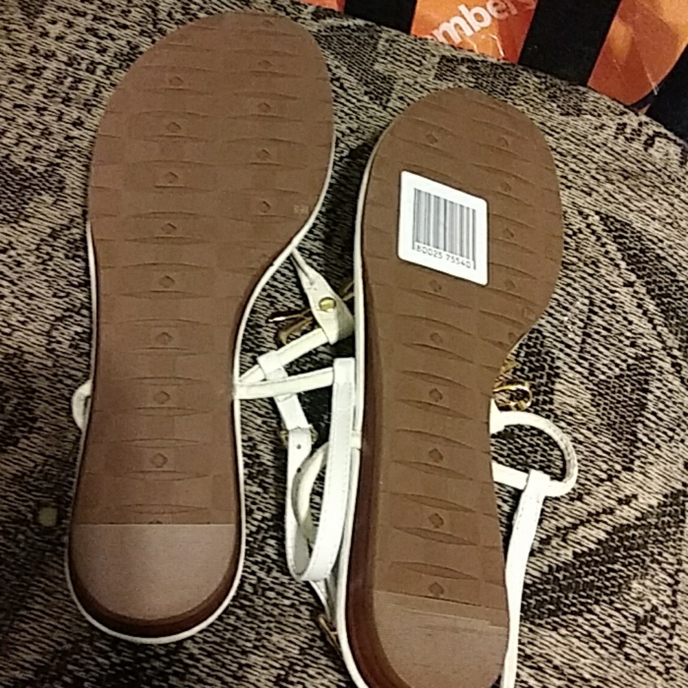 Kate Spade - Picture 3 of 3